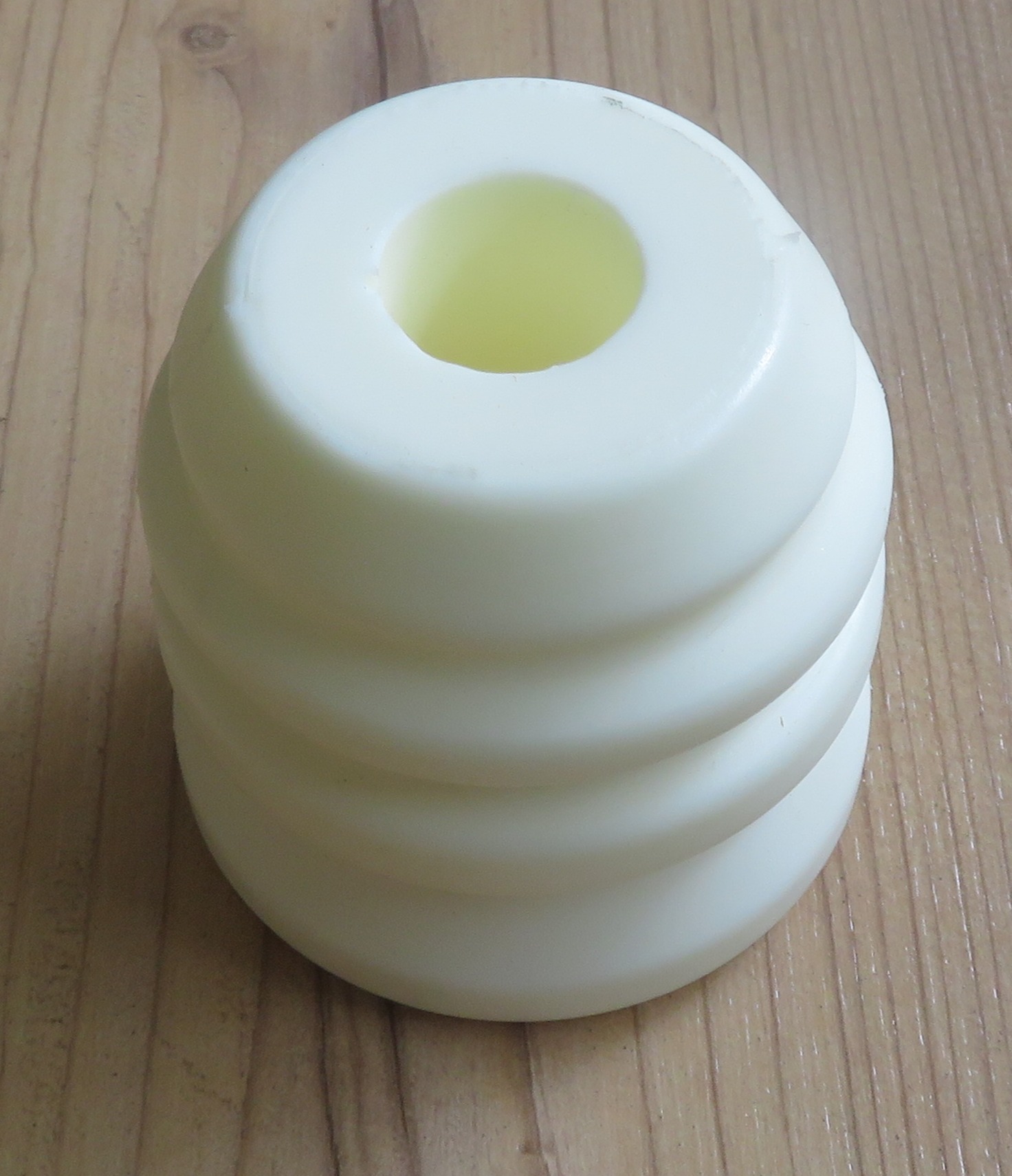 Anschlaggummi oben
